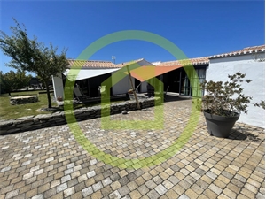 propriete à la vente -   85330  NOIRMOUTIER EN L ILE, surface 160 m2 vente propriete - UBI476910377